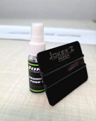 Kit de pose - Dégraissant + raclette